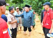 Maigus Nasir Serahkan Bantuan untuk Warga Guo