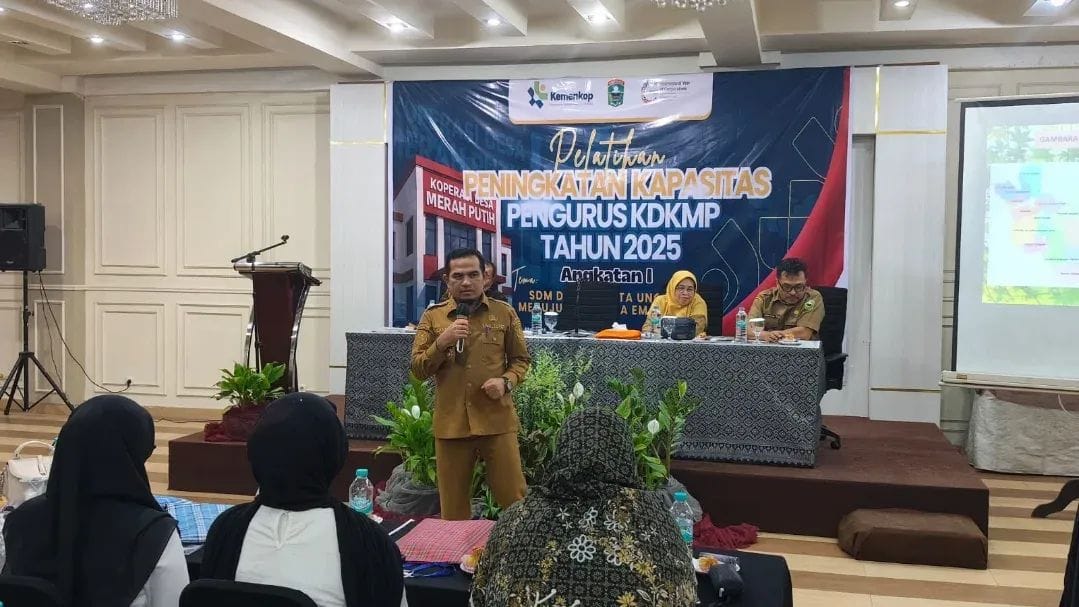 Kabupaten Solok Dorong Penguatan Ekonomi Kerakyatan Lewat Pelatihan Pengurus KDMP 2025
