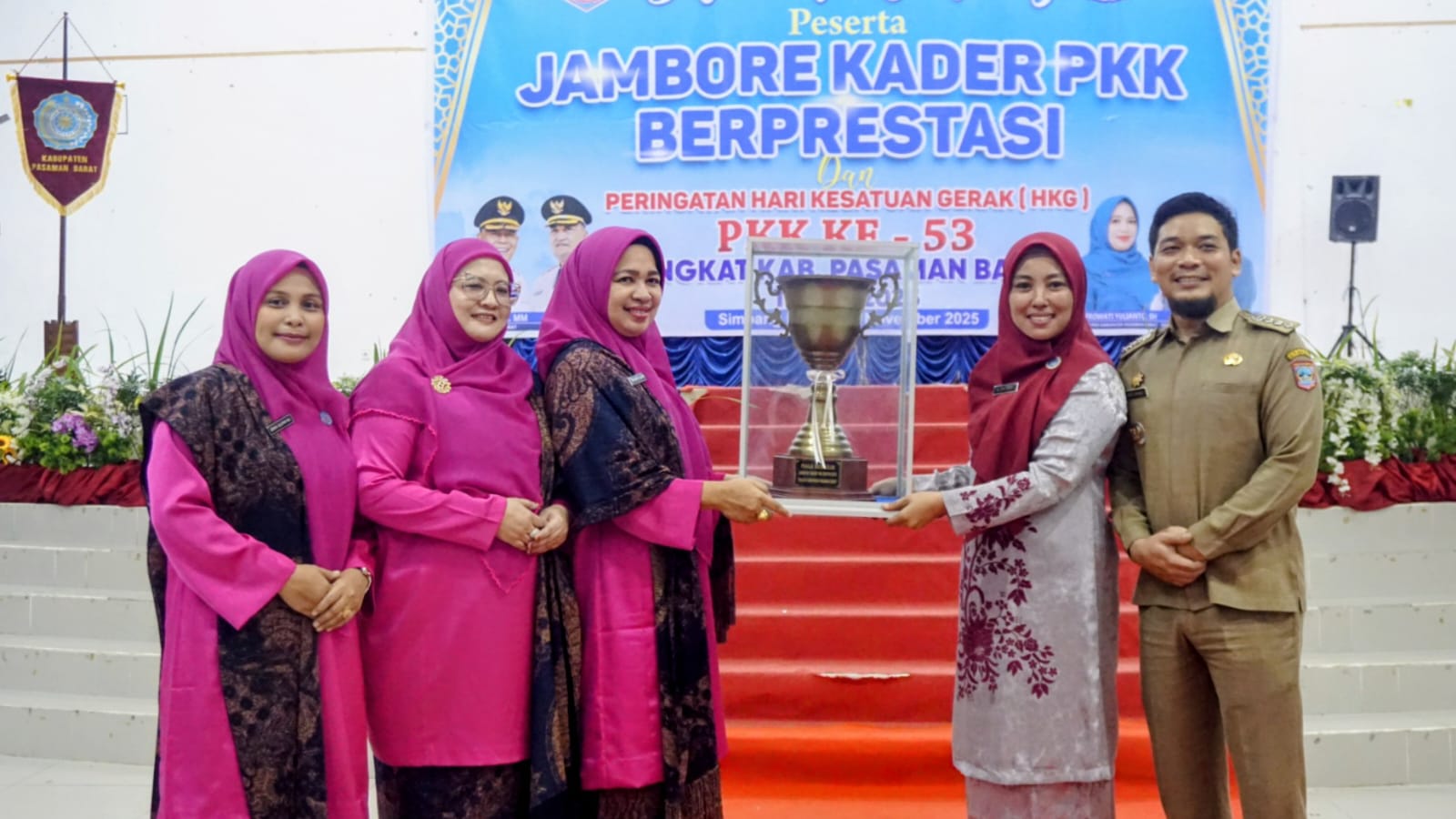 Kecamatan Pasaman raih juara Umum Lomba Jambore kader PKK Berprestasi tingkat Kabupaten Pasbar