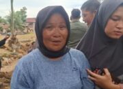 “Hanyut Bersama Rumahnya, Liza Bertahan di Batang Kelapa: Tangis Korban Banjir Bandang Padang yang Menanti Tempat Pulang”