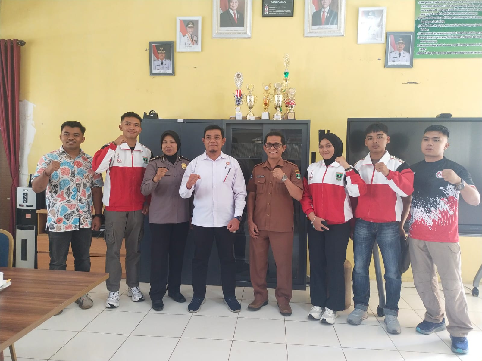 Tiga Siswa SMA Negeri 1 Lubuk Sikaping Wakili Sumbar di Ajang POPNAS XVII dan PEPARPENAS XI 2025