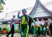 “Suara Sirine Guncang Sekolah, Warga dan Pelajar Koto Tangah Berhamburan Ikuti Simulasi Gempa “