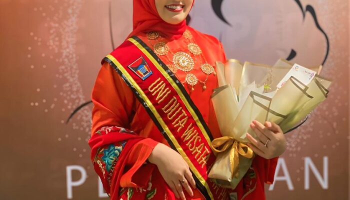 Hobi Mengantarkan Yolanda Oktori Efitri Uswatun Hasanah ke Panggung Prestasi