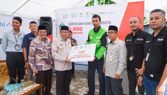 300 Ojol di Padang Servis Motor Gratis