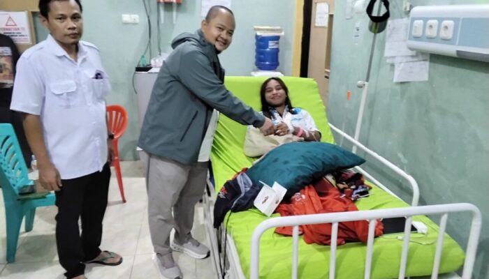 KONI Sumbar Jenguk Atlet Sepatu Roda ke Rumah Sakit
