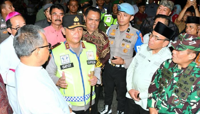 Wawako Monitoring Misa Natal dan Pos Pam, Pemko Padang Komitmen Ciptakan Kondusifitas