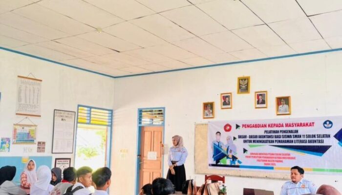 PNP Berikan Pemahaman Akuntansi ke Siswa SMAN 11 Solsel