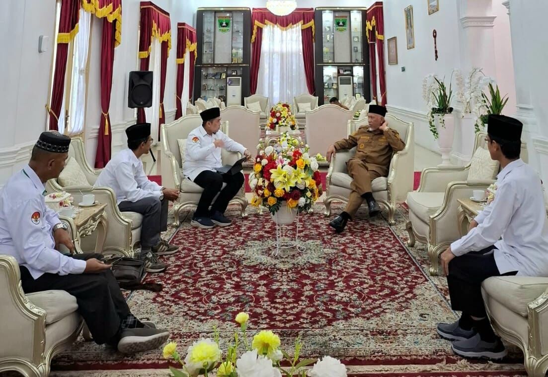 Plt. Kakanwil Kemenhaj Audiensi dengan Gubernur Sumbar, Bahas Penguatan Layanan Haji 2026