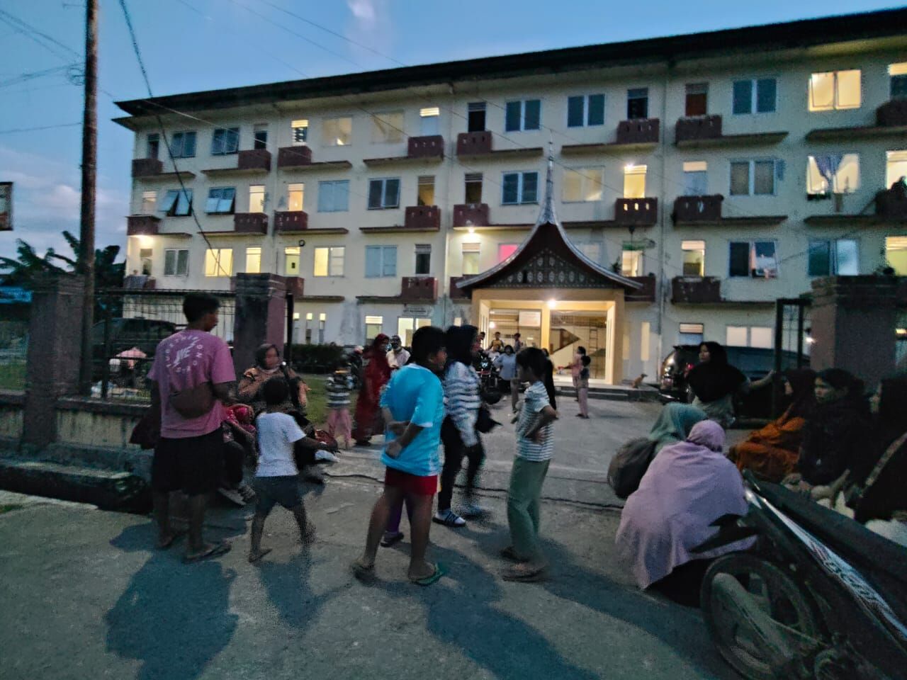 Khawatir Keselamatan Anak dan Lansia, Warga Tabiang Banda Gadang Tolak Tempati Huntara Rusunawa Lubuk Buaya