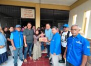 Dipimpin Doni Harsiva Yandra, Demokrat Sumbar Salurkan Bantuan untuk Korban Bencana