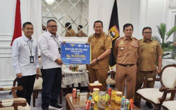 TASPEN Bantu  Revitalisasi Taman Kota Pariaman Senilai Rp50 Juta