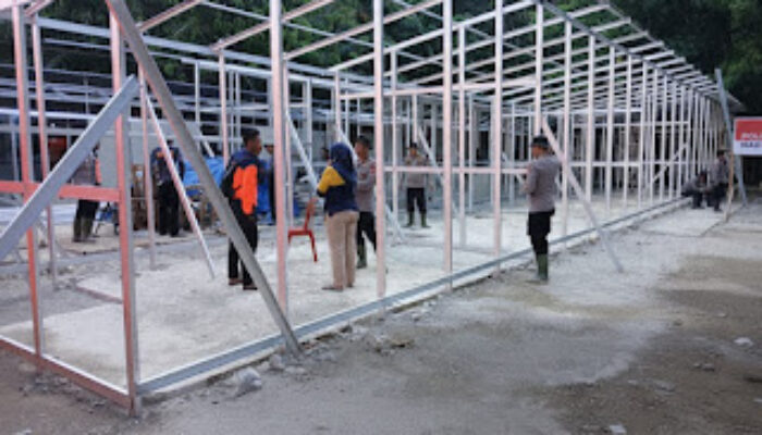 PT Semen Padang Dukung Pembangunan 181 Huntara