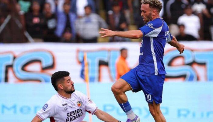 Angin Kepergian Arthur Agusto Makin Kencang, Manajemen Semen Padang FC Ingin Datangkan Kiper