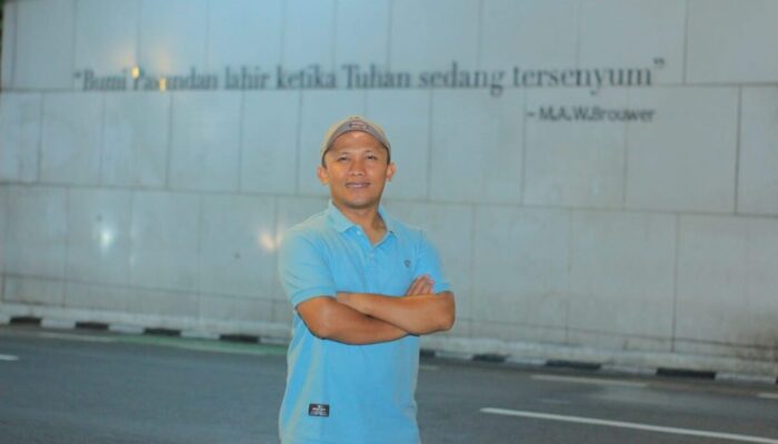 Menautkan Wahyu dan IPTEKS di Tengah Arus Zaman