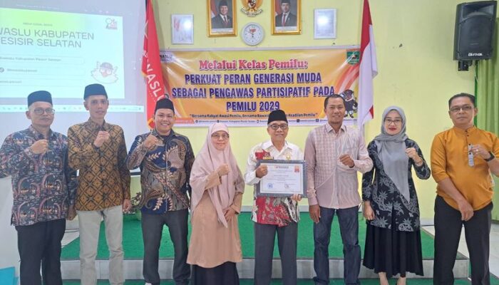 Gen Z Ambil Peran Jaga Demokrasi, Bawaslu Pessel Deklarasikan Pengawas Partisipatif Muda