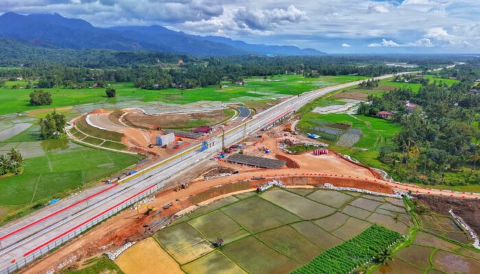 Sumbar Belum Sepenuhnya Ramah Investasi