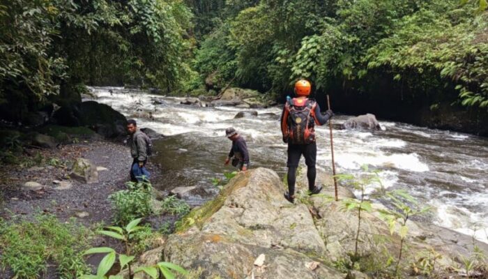 Menyusuri Arus Harapan di Sungai Sangir