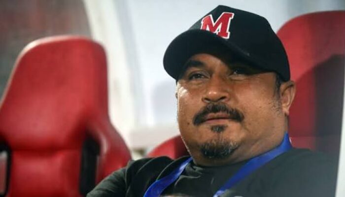 Mampukah Imran Nahumarury Selamatkan Semen Padang FC dari Jerat Degradasi?