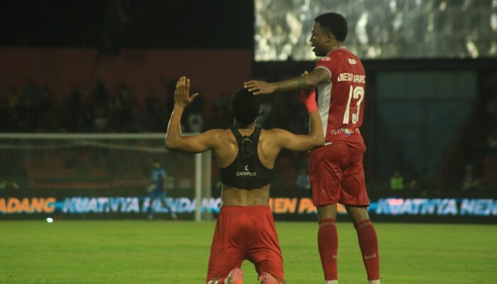 Tak Ada yang Berubah dari Semen Padang di Bawah Asuhan Imran Nahumarury