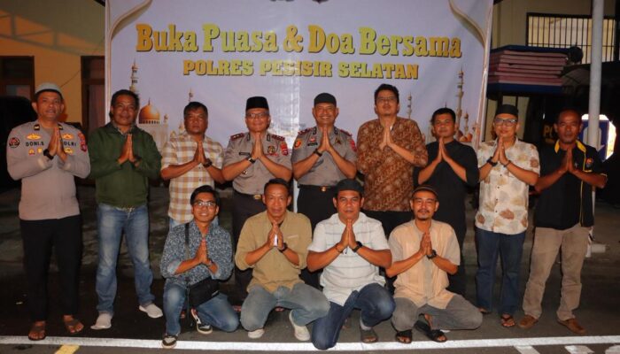Pererat Silaturahmi di Bulan Ramadan, Polres Pesisir Selatan Gelar Buka Puasa dan Doa Bersama