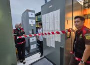 Usut Dugaan Korupsi Dana Nagari, Penyidik Kejari Pesisir Selatan Geledah Kantor Inspektorat