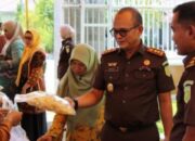 Kejari Pasaman Gelar Pasar Murah Ramadan dan Konsultasi Hukum Gratis